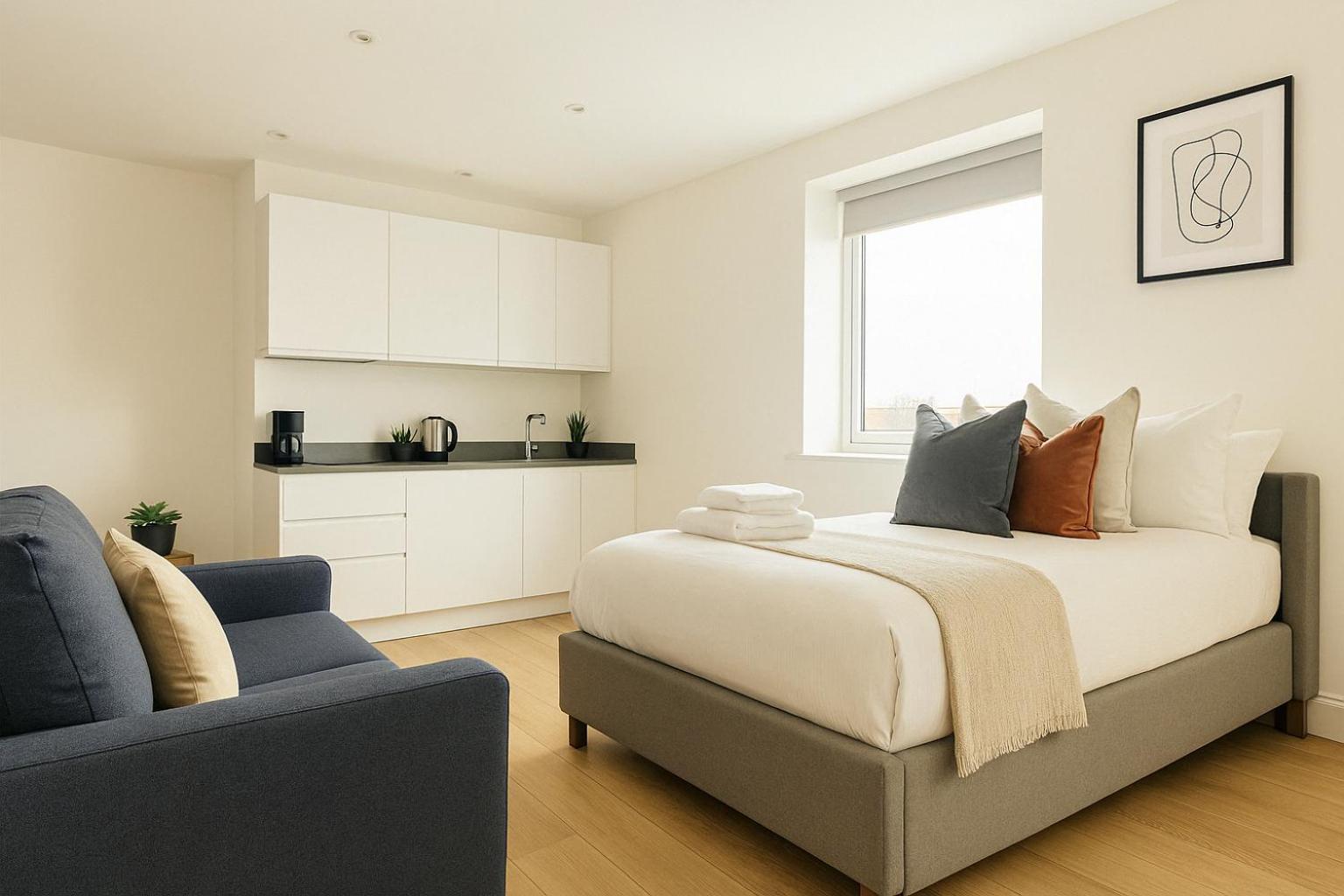 Bright Studio Flat - Walk To River Thames & Kingston Town Surbiton 외부 사진